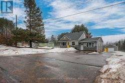 80 PARADISE ROAD South Algonquin, ON K0J 2M0