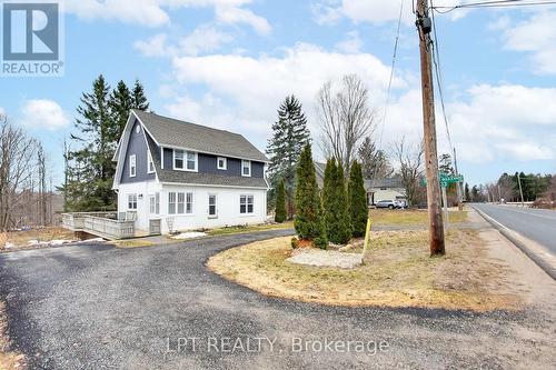33 RIDGE ROAD W  Oro-Medonte, ON L0L 2E0