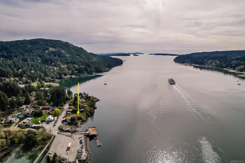 111 Morningside Rd, Salt Spring, BC 