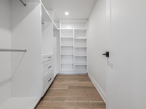 5502 Eaton Avenue, Burlington, ON - Indoor Photo Showing Other Room