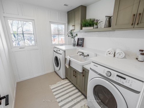 5502 Eaton Avenue, Burlington, ON - Indoor Photo Showing Laundry Room