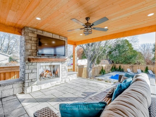 5502 Eaton Avenue, Burlington, ON -  With Fireplace