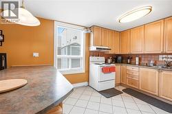 Large kitchen with plenty  of storage and counter space - 