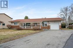 504 QUART COURT North Dundas, ON K0C 2K0