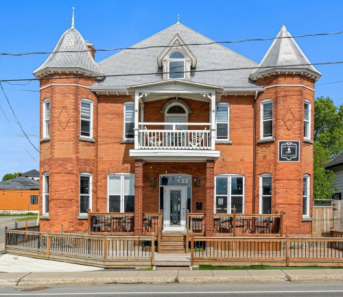 Front of Structure - 133 Av. Bethany, Lachute, QC - Outdoor