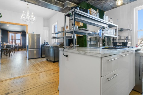 Cuisine - 133 Av. Bethany, Lachute, QC - Indoor Photo Showing Kitchen