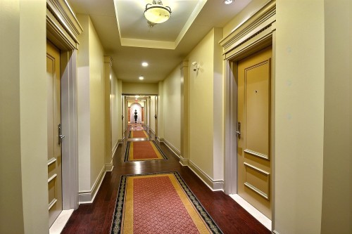 Corridor - 307-2 Place Des Jardins-Des-Vosges, Montréal (Verdun/Île-Des-Soeurs), QC - Indoor Photo Showing Other Room