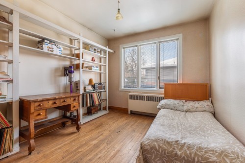 Chambre à coucher - 145 Av. De Stanley, Saint-Lambert, QC - Indoor Photo Showing Bedroom