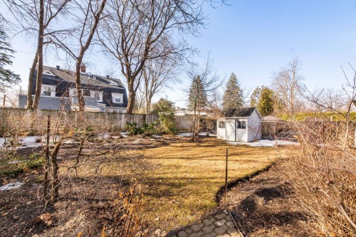 Cour - 145 Av. De Stanley, Saint-Lambert, QC - Outdoor