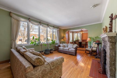 Salon - 145 Av. De Stanley, Saint-Lambert, QC - Indoor Photo Showing Living Room