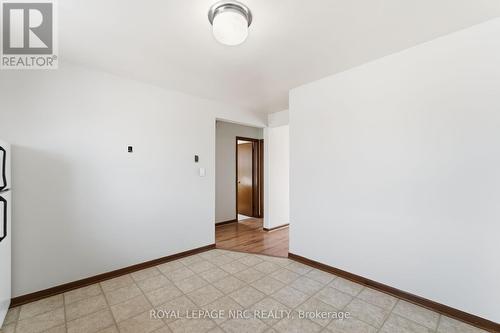 23 Saint Andrews Avenue, Welland (Lincoln/Crowland), ON - Indoor Photo Showing Other Room
