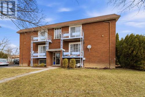23 Saint Andrews Avenue, Welland (Lincoln/Crowland), ON - Outdoor