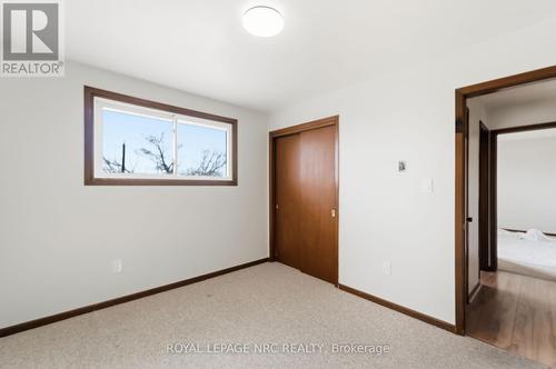 23 Saint Andrews Avenue, Welland (Lincoln/Crowland), ON - Indoor Photo Showing Other Room