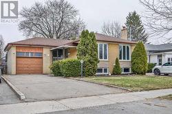 MAIN - 226 PLEASANT AVENUE  Toronto, ON M2M 1M5