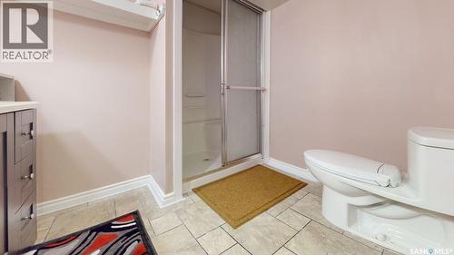 2161 Cameron Street, Regina, SK - Indoor Photo Showing Bathroom