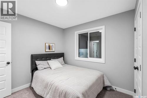 438 Leskiw Bend, Saskatoon, SK - Indoor Photo Showing Bedroom