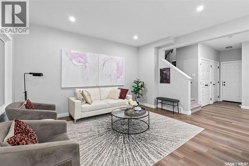 438 Leskiw Bend, Saskatoon, SK - Indoor Photo Showing Living Room