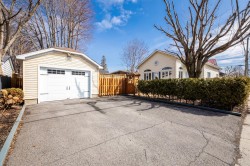 Garage - 