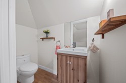 Salle de bains attenante à la CCP - 
