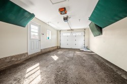 Garage - 