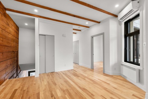 Living Room - 6972 Rue St-Dominique, Montréal (Rosemont/La Petite-Patrie), QC - Indoor Photo Showing Other Room