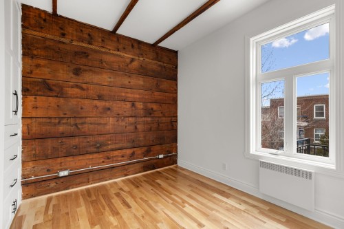 Bedroom - 6972 Rue St-Dominique, Montréal (Rosemont/La Petite-Patrie), QC - Indoor Photo Showing Other Room