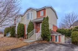 30 Av. Jean-Baptiste-Varin  La Prairie, QC J5R 6E5