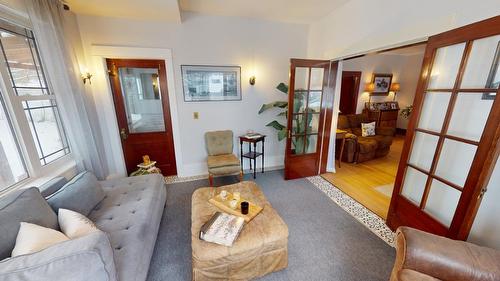 301 11Th Avenue, Cranbrook, BC - Indoor Photo Showing Other Room