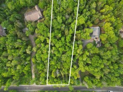 Ch. du Paysan  Sainte-Adèle, QC J8B 3K5