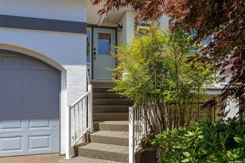 2619 Crystalview Dr, Langford, BC 