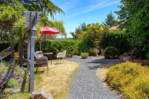 2619 Crystalview Dr, Langford, BC 