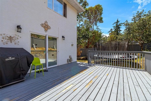 2619 Crystalview Dr, Langford, BC 