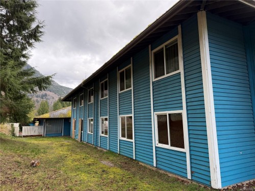 1111 Nigei St, Port Alice, BC 
