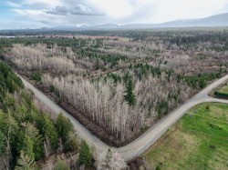 850 KAPLAR Rd  Qualicum Beach, BC V9K 1X4