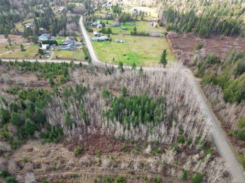 850 Kaplar Rd, Qualicum Beach, BC 