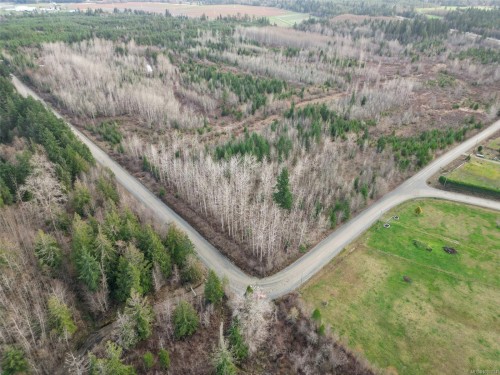 850 Kaplar Rd, Qualicum Beach, BC 