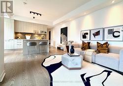 1101 - 501 ADELAIDE STREET W Toronto, ON M5V 1T4