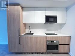 605 - 35 PARLIAMENT STREET  Toronto, ON M5A 0Z5