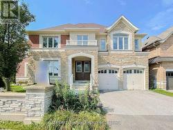 2 STONEBRIDGE DRIVE  Markham, ON L6C 2C3