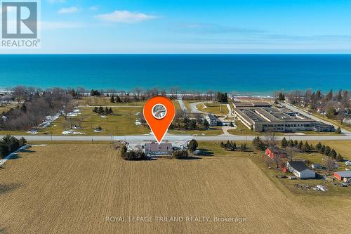 71146 Bluewater Highway - Photo 2