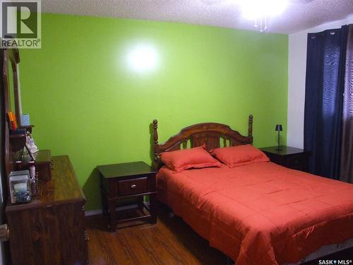 524 1St Street W, Leader, SK - Indoor Photo Showing Bedroom