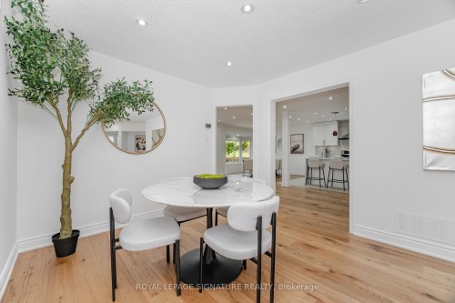 5217 Fallingbrook Drive, Mississauga, ON - Indoor Photo Showing Dining Room