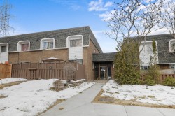 303 Rue Hyman  Dollard-Des-Ormeaux, QC H9B 1L5