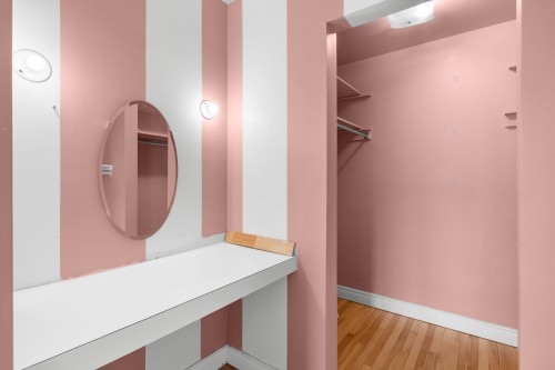 Penderie (Walk-in) - 303 Rue Hyman, Dollard-Des-Ormeaux, QC - Indoor