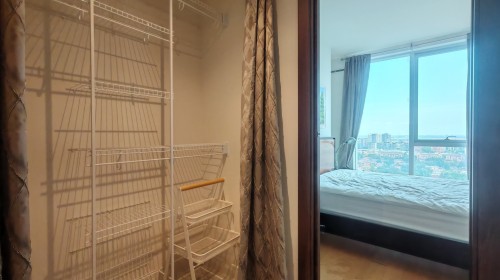 Closet - 1211-1450 Boul. René-Lévesque O., Montréal (Ville-Marie), QC - Indoor