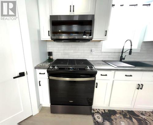 Kitchen - 39 Main Road, Piccadilly, NL 