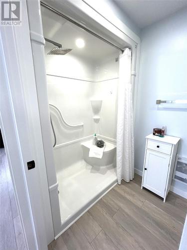 Main Bathroom - 39 Main Road, Piccadilly, NL 