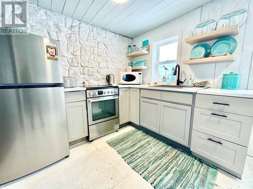40 Loop Road, Port Albert, NL - Indoor Photo Showing Kitchen With Upgraded Kitchen