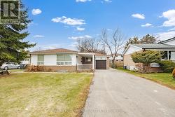 11 BEECHWOOD CRESCENT  Brampton, ON L6T 1X9