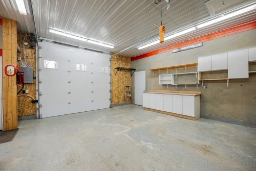 Garage - 321 Ch. Bourassa, Acton Vale, QC - Indoor Photo Showing Garage